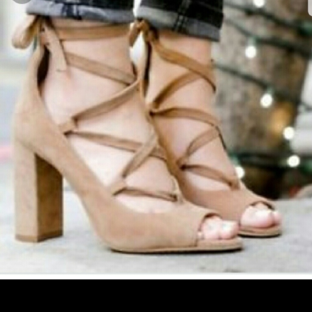 Vince camuto tie up chunky heel